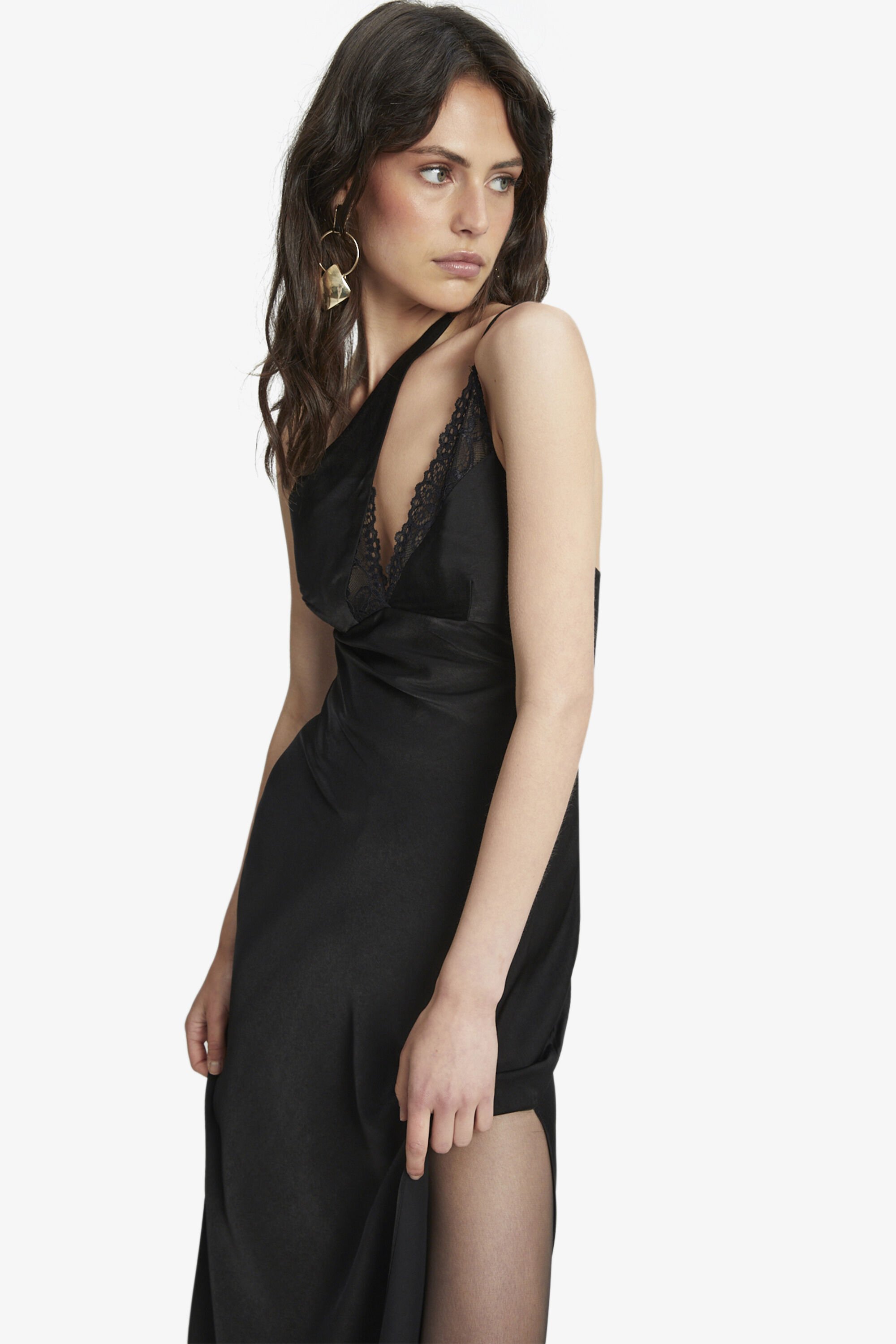 Lamont Slip Dress In Black Bardot