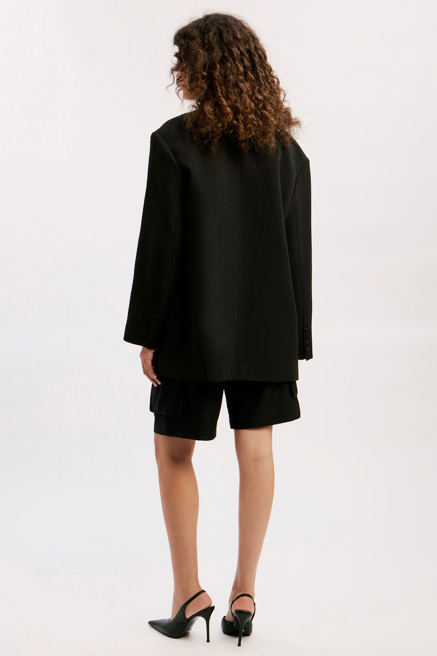 Akia Oversized Blazer