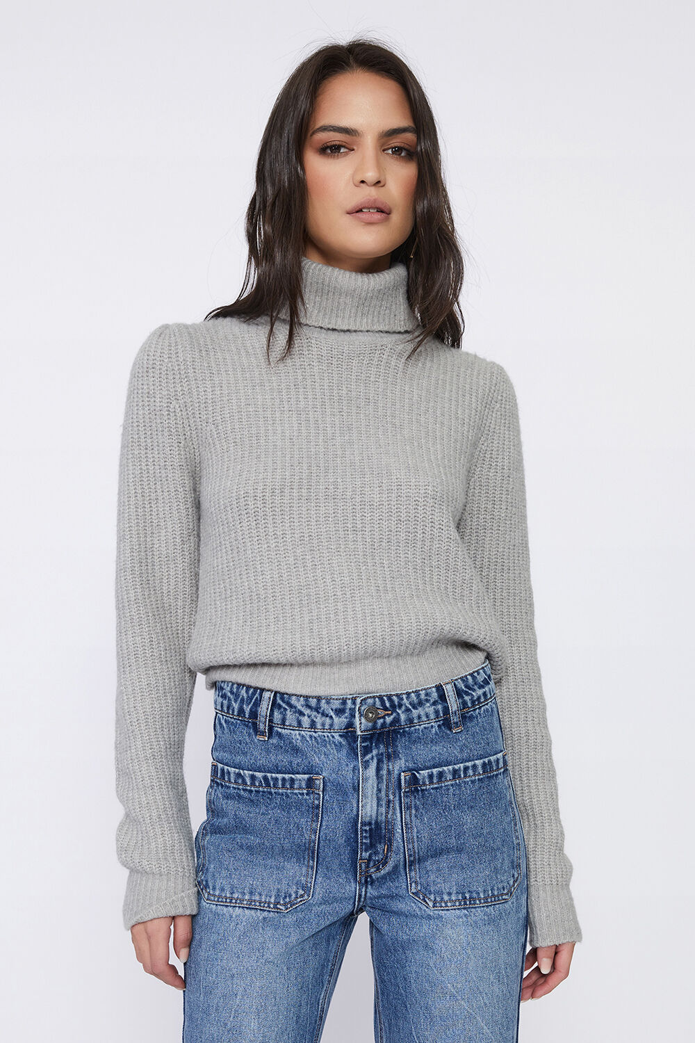 RORY CROP KNIT in colour SMOKED PEARL