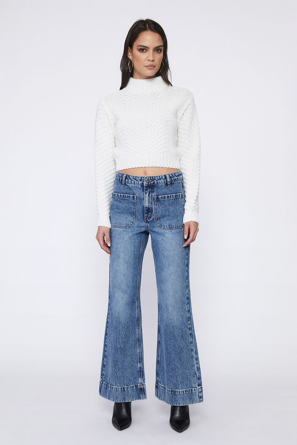 LAIA KNIT TOP in colour CLOUD DANCER