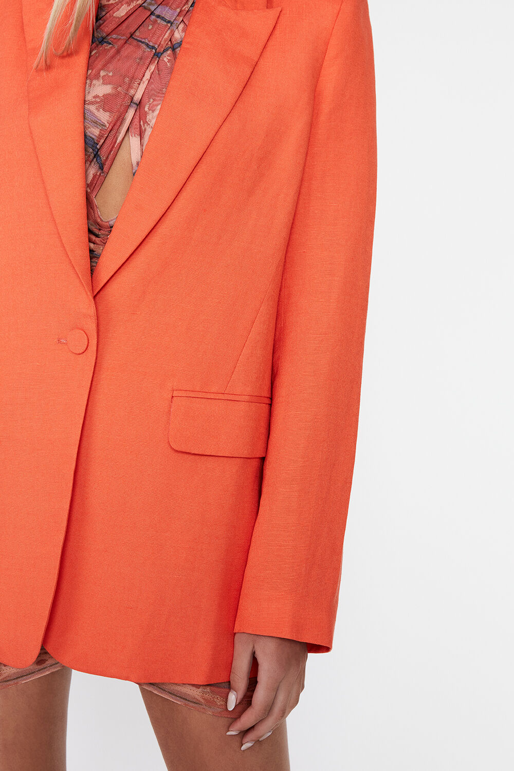 AURORA LINEN BLAZER IN CORAL in colour CORAL CLOUD