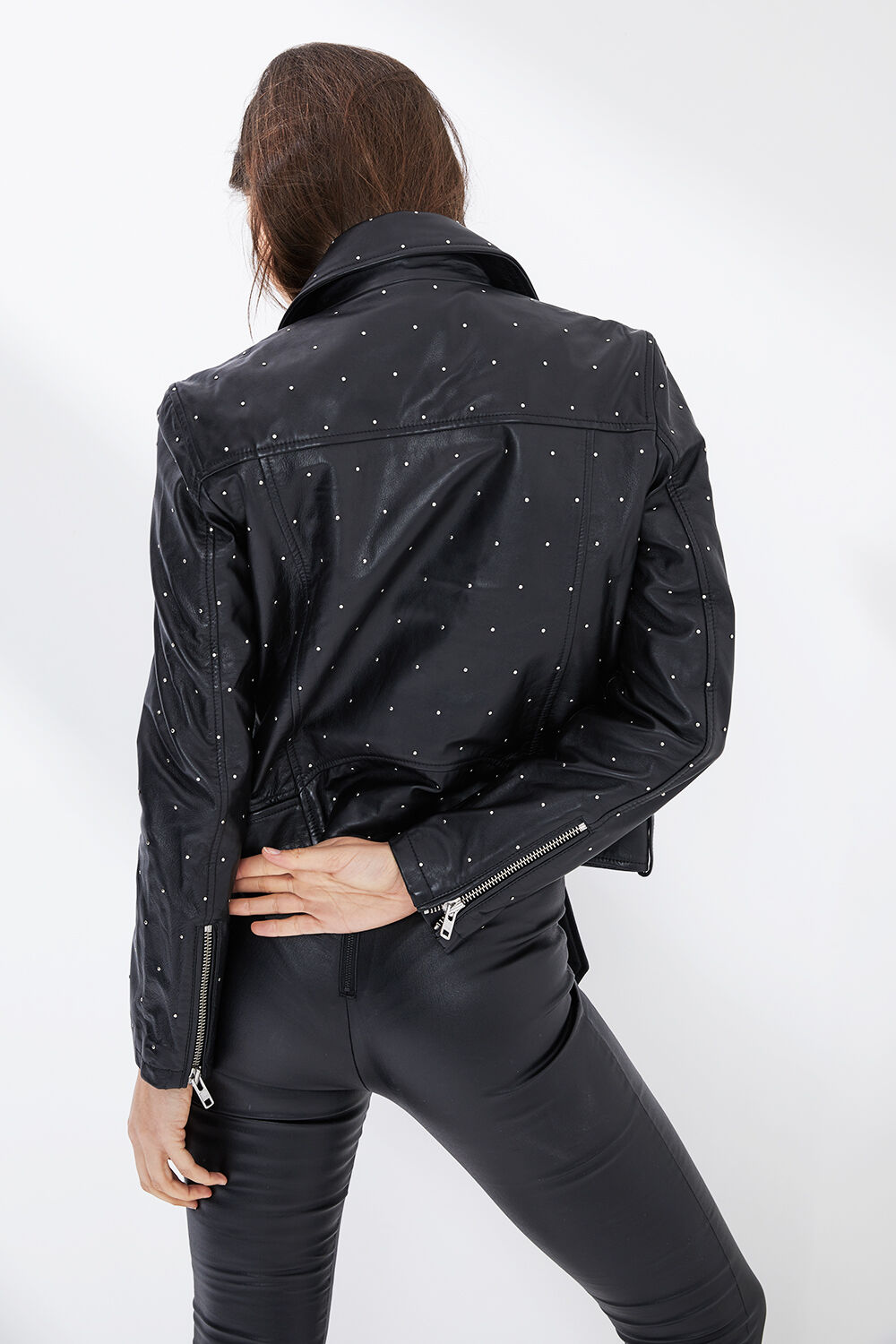 black leather jacket under 1000