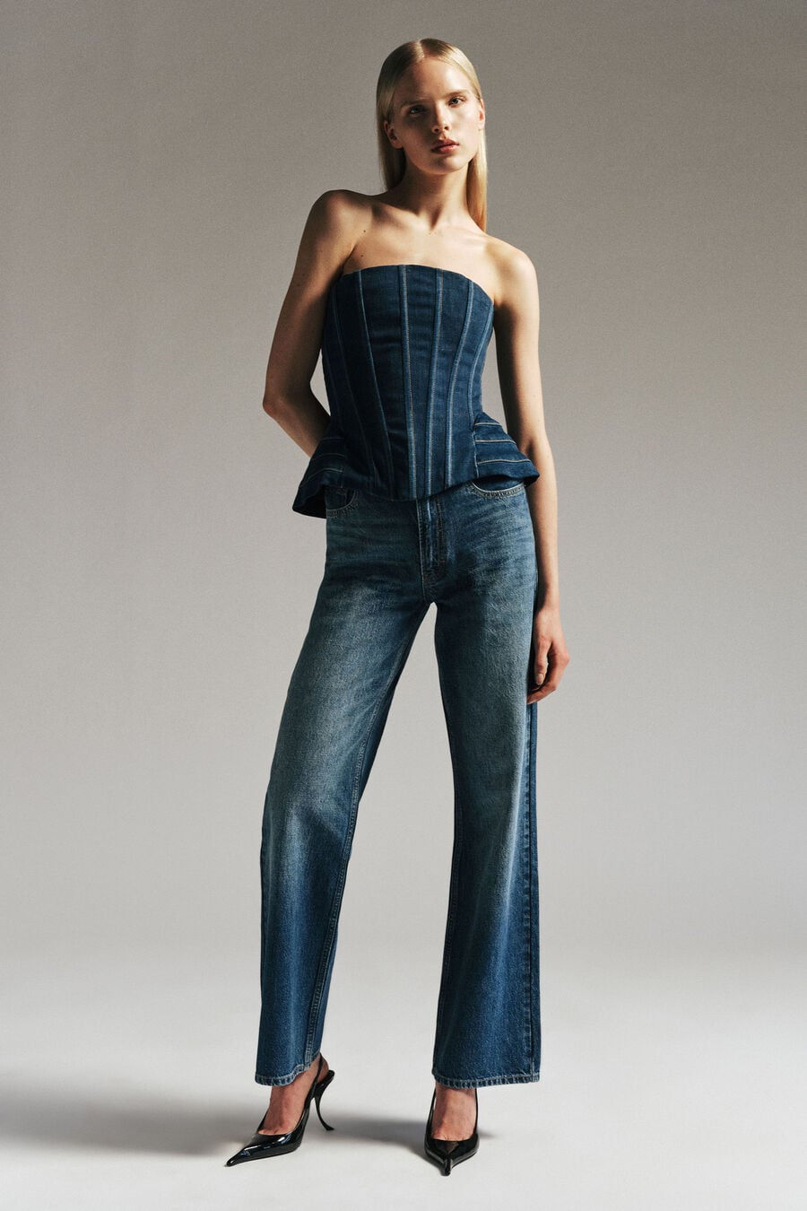 030 High Rise Wide Leg Jean