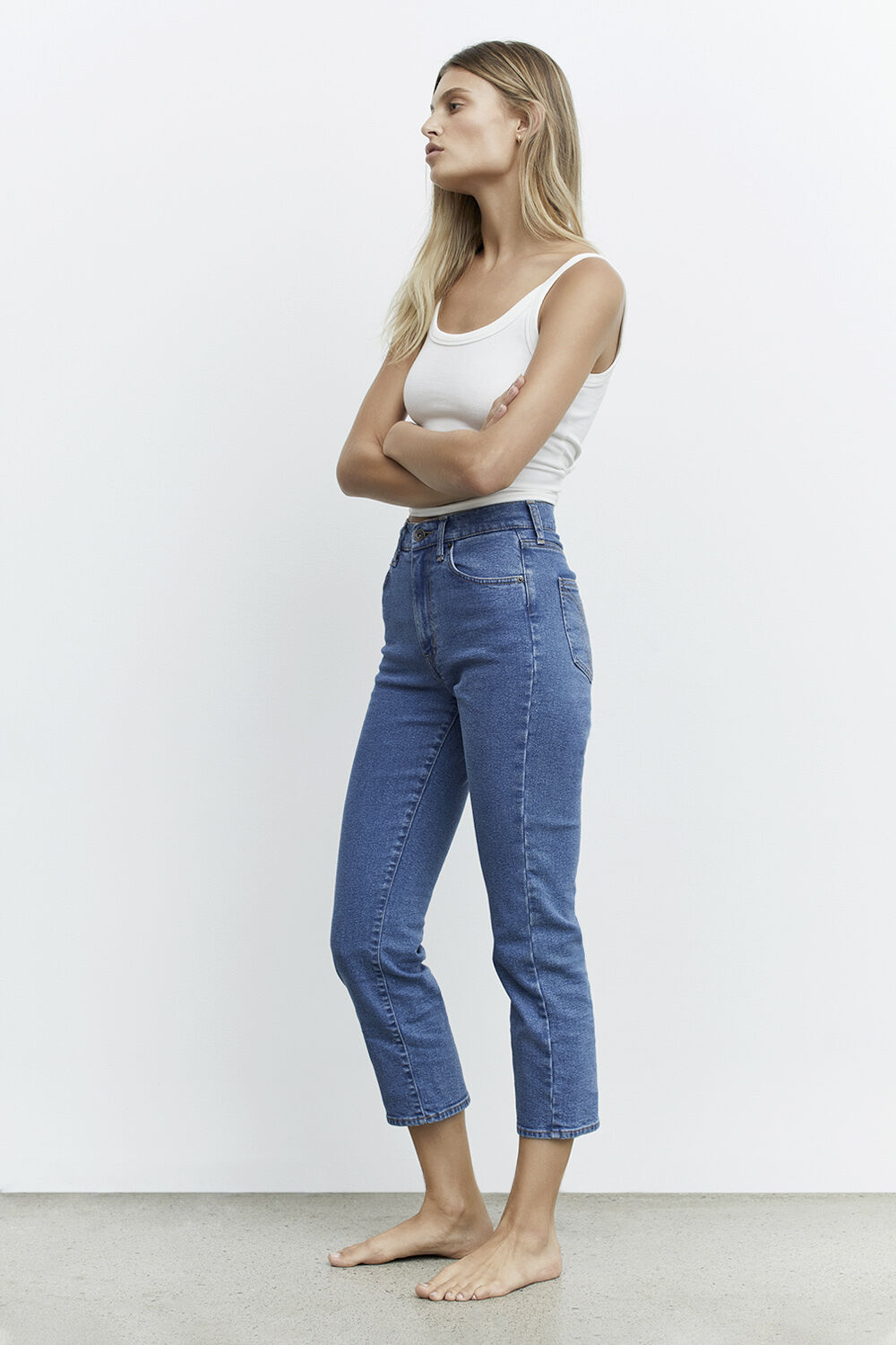 PETRA STRAIGHT JEAN in colour TRUE NAVY