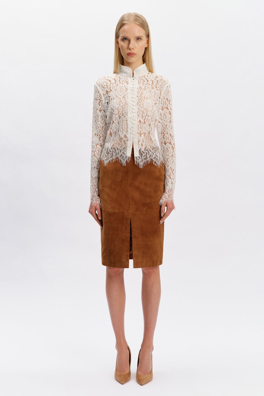 REMLY BUTTON FRONT LACE TOP in colour Orchid White