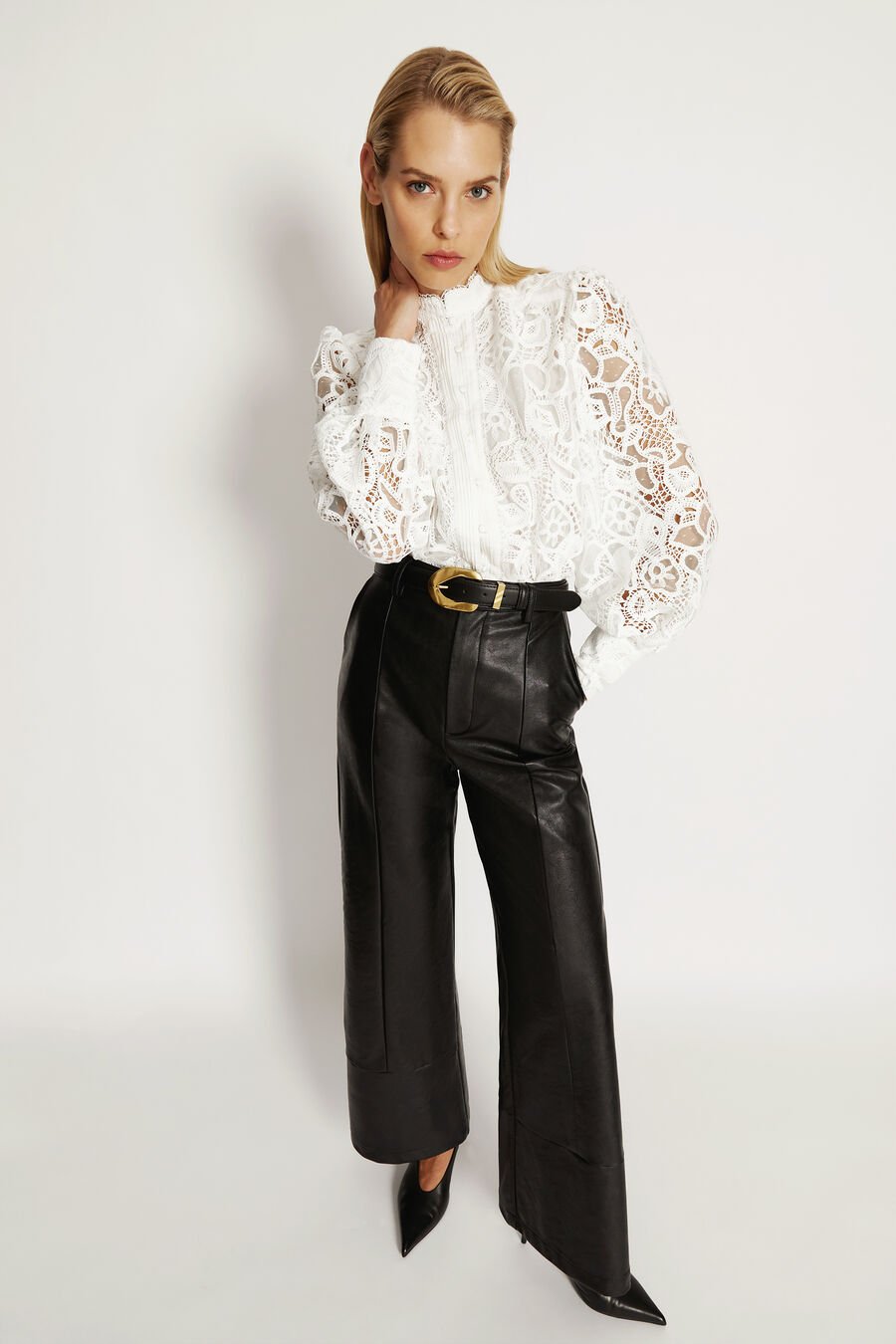REMY LACE BODYSUIT in colour ORCHIDWHT