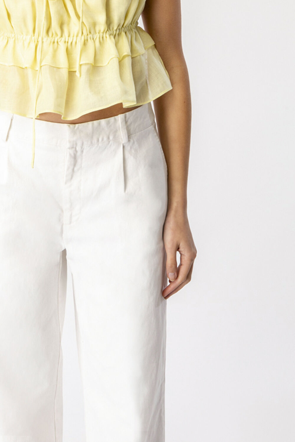 LOW RISE HIPSTER PANT in colour CLOUD DANCER