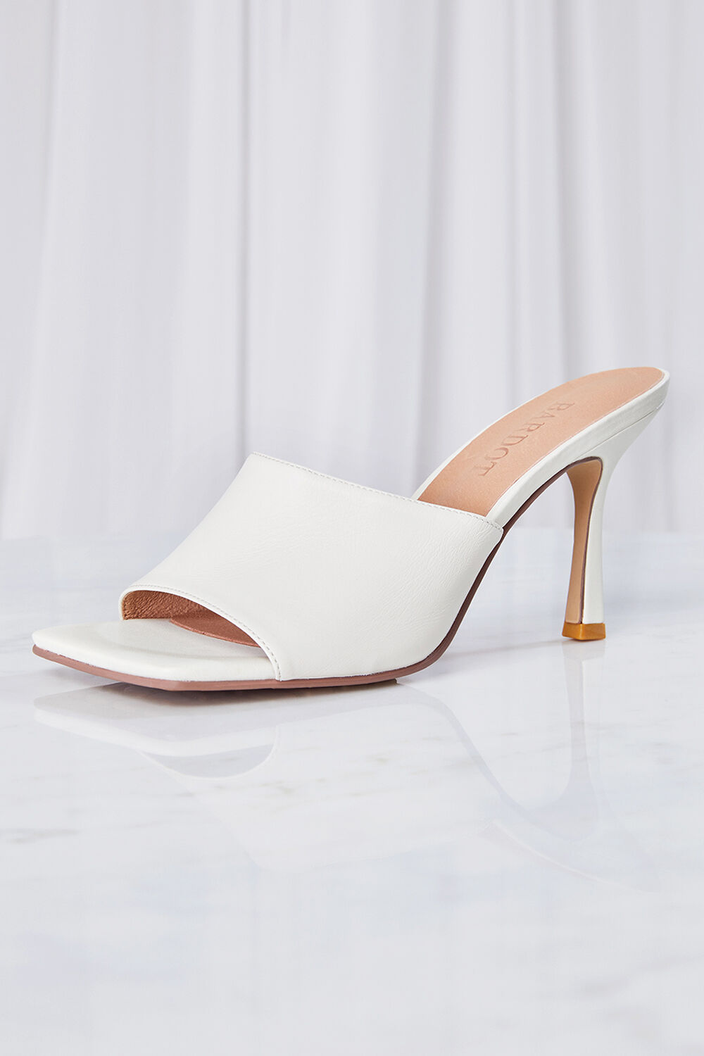 ROCHELLE HEEL in colour CLOUD DANCER