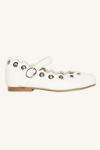 EYELET FLAT in colour WHITE ALYSSUM
