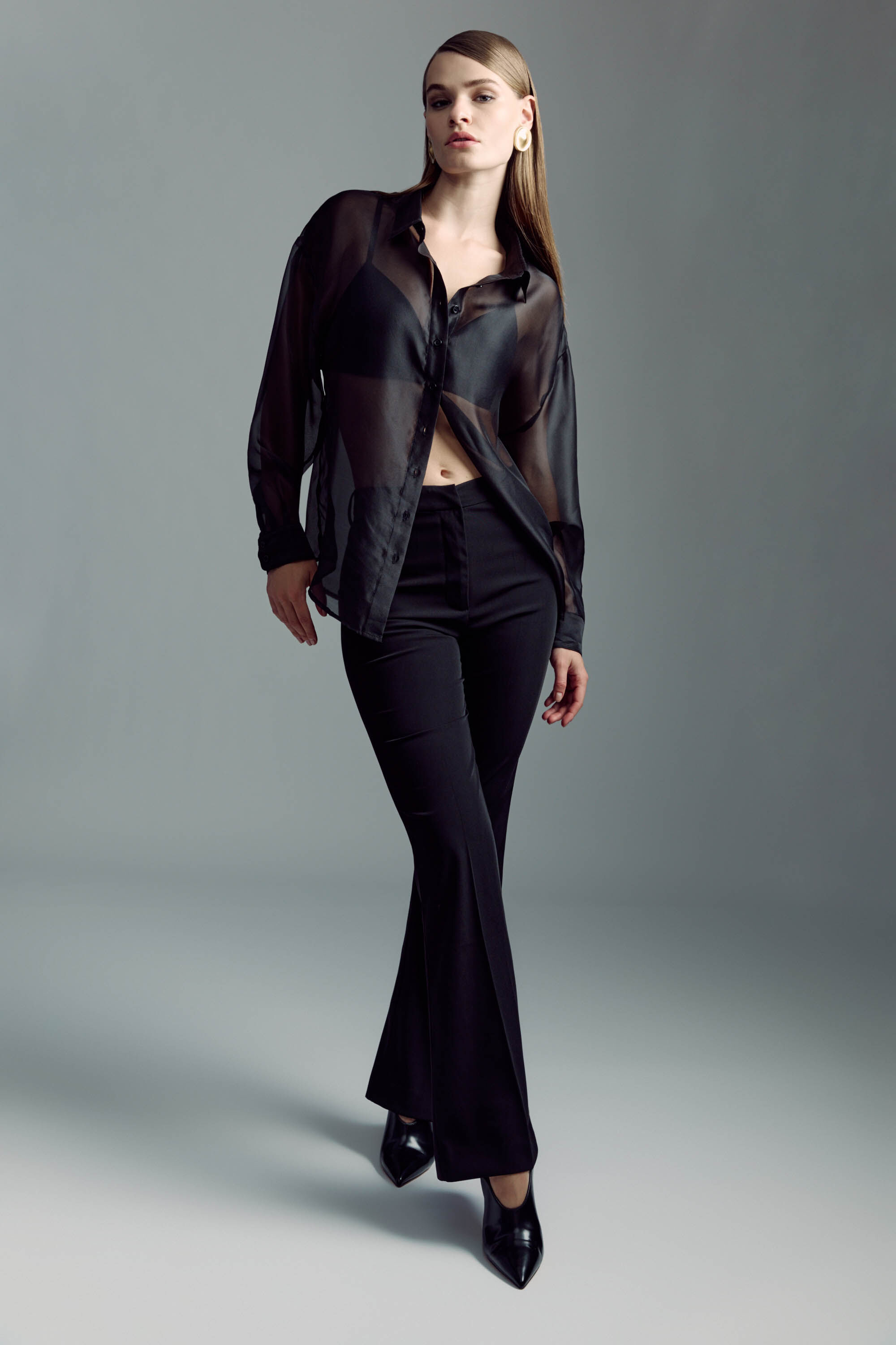 Black slim hot sale flare trousers