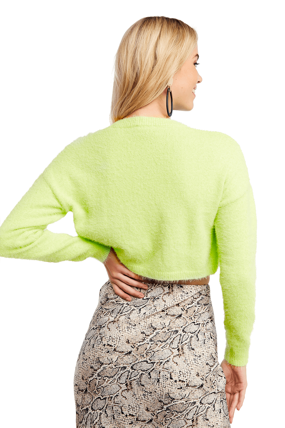 Cropped fluffy sweater clearance