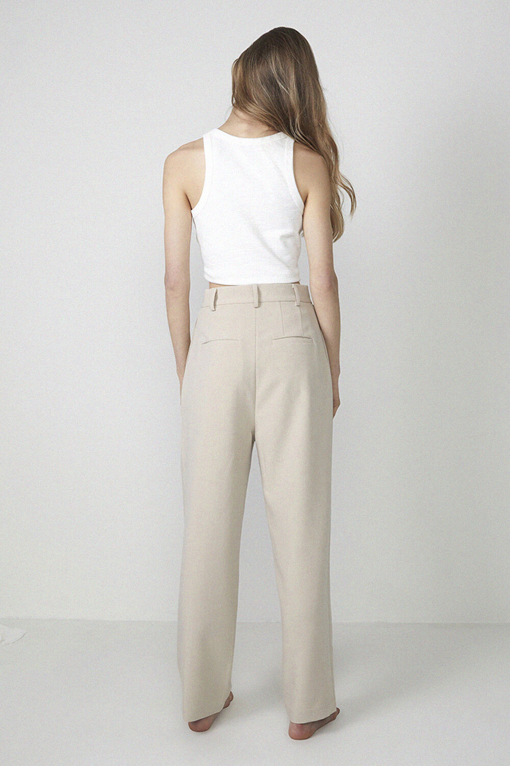 TUCK FRONT TROUSER in colour MOONLIGHT
