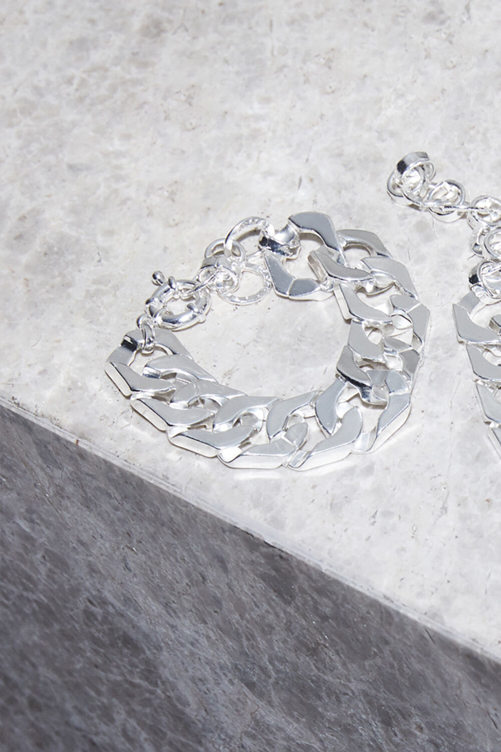SILVER CHUNKY BRACELET in colour SILVER