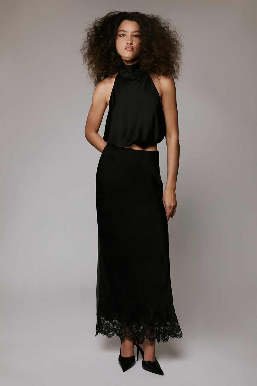 SANDRI SATIN HIGH NECK TOP