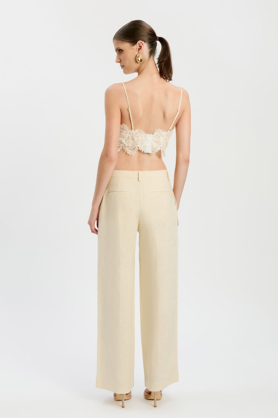 LINELLA LACE BRALETTE in colour IVORY