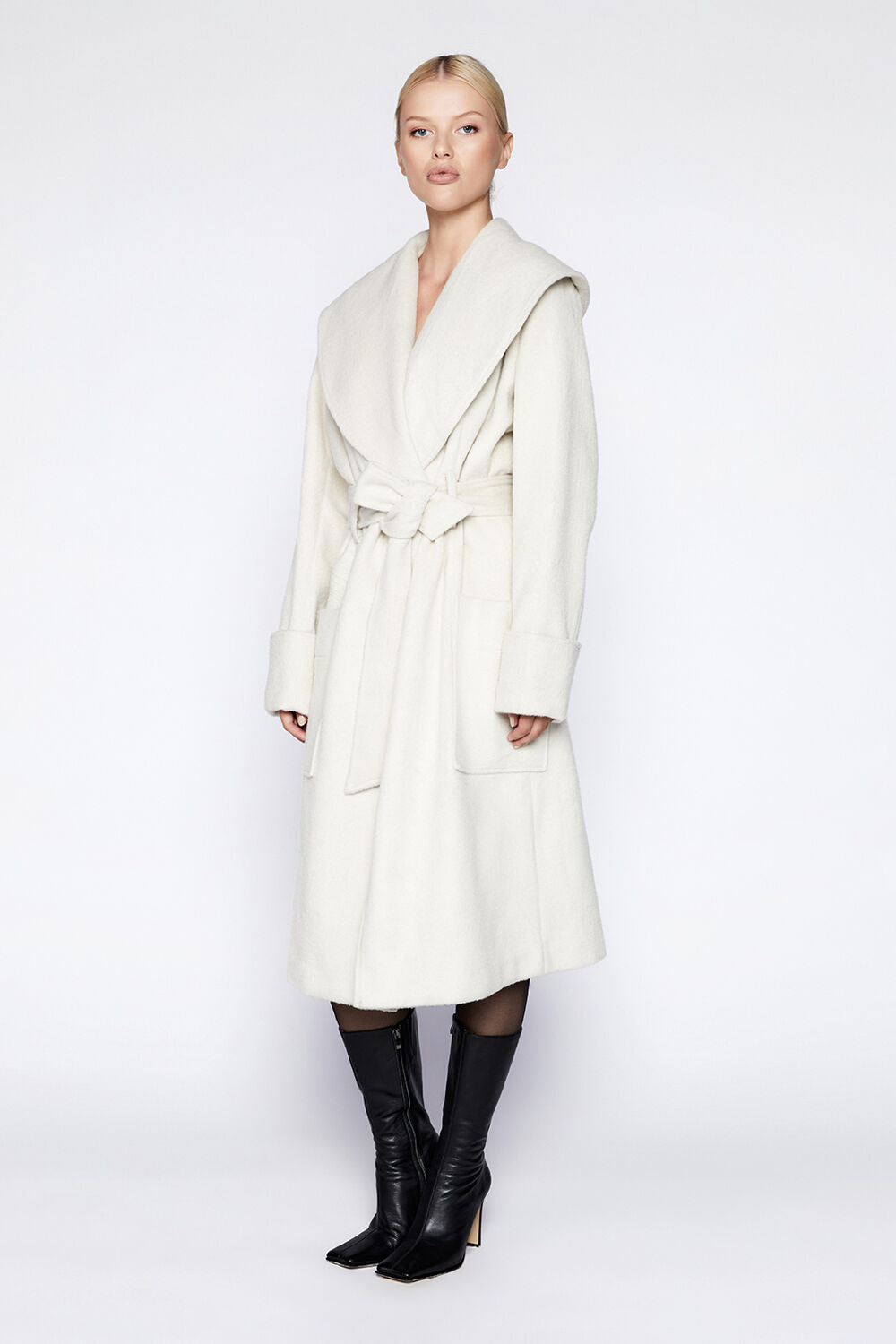 CEDRIC COAT in colour CLOUD DANCER