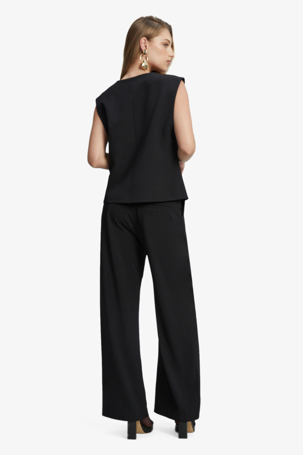SLOANE STRAIGHT LEG PANT in colour CAVIAR