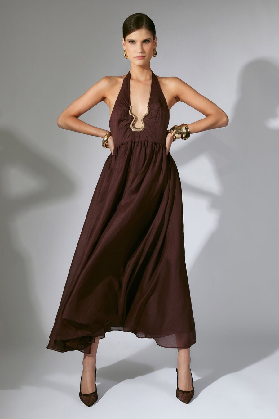 CAVARLY RAMIE HALTER DRESS in colour Chocolate
