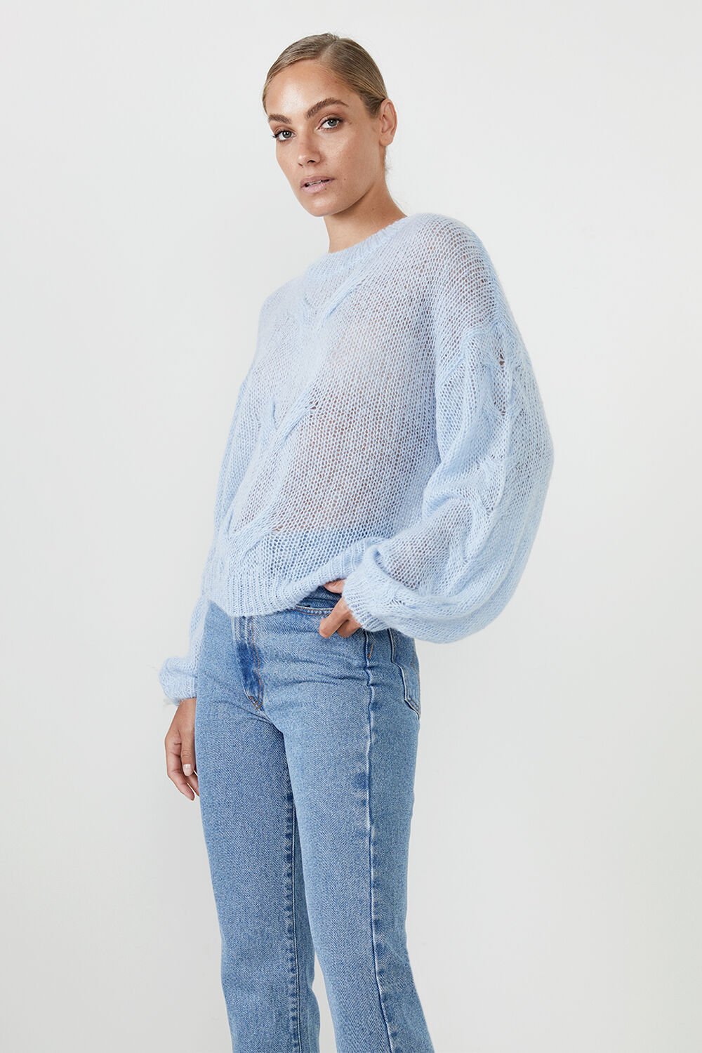 THE OVERSIZED CABLE KNIT  in colour CROWN BLUE