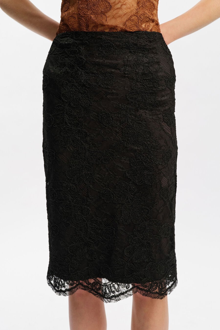 Andrina Lace Midi Skirt