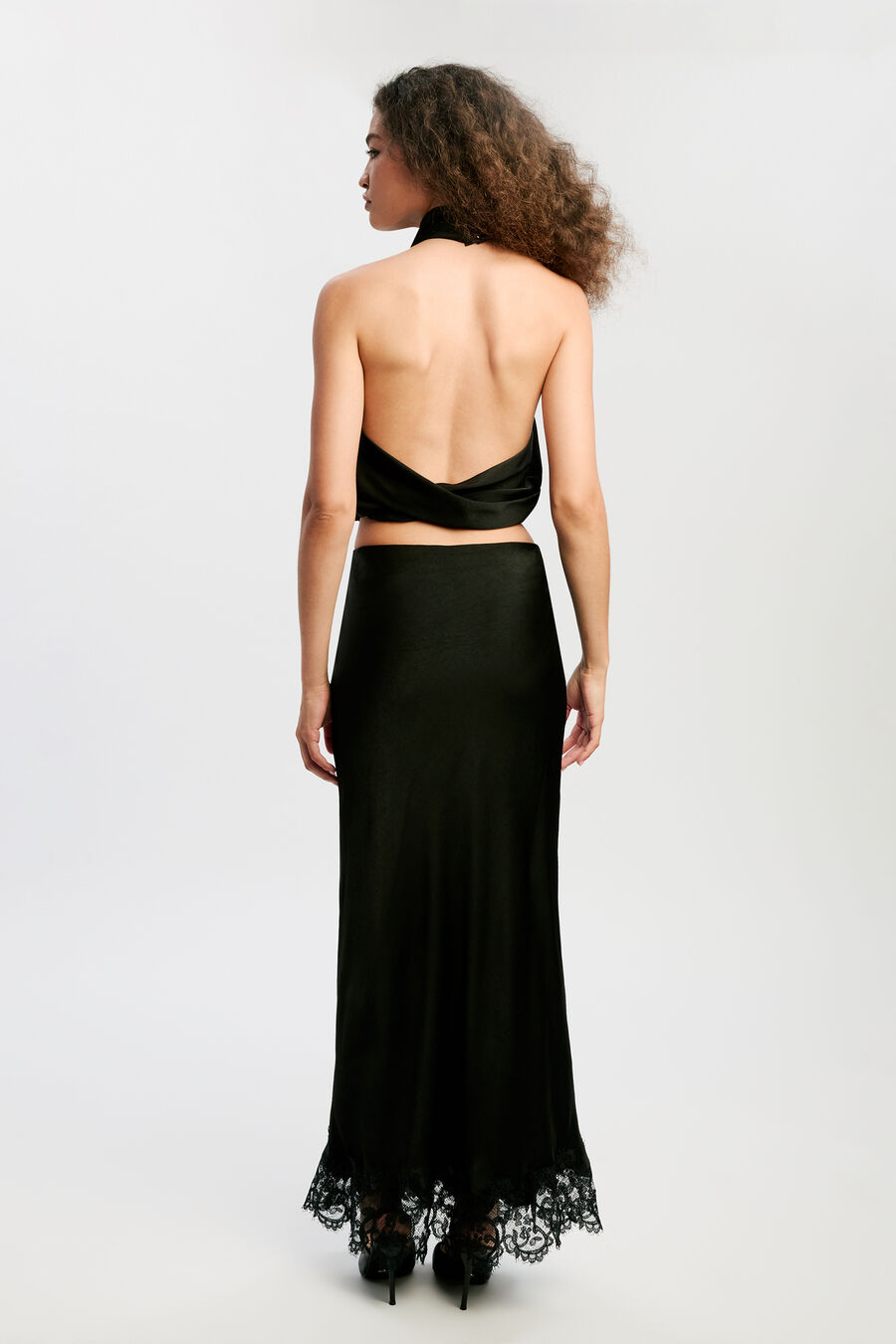 SANDRI SATIN HIGH NECK TOP