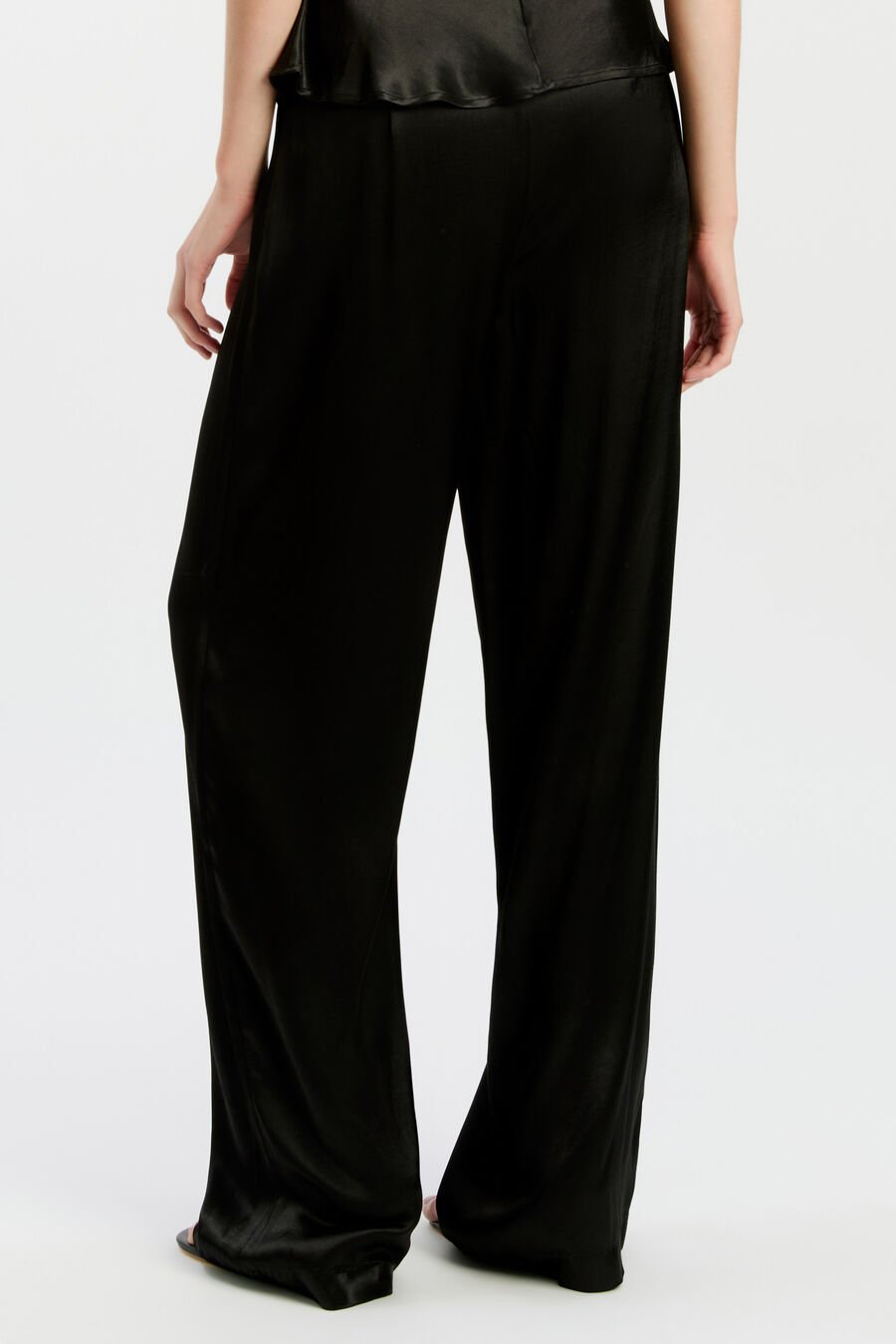 Devin Mid Rise Satin Pant