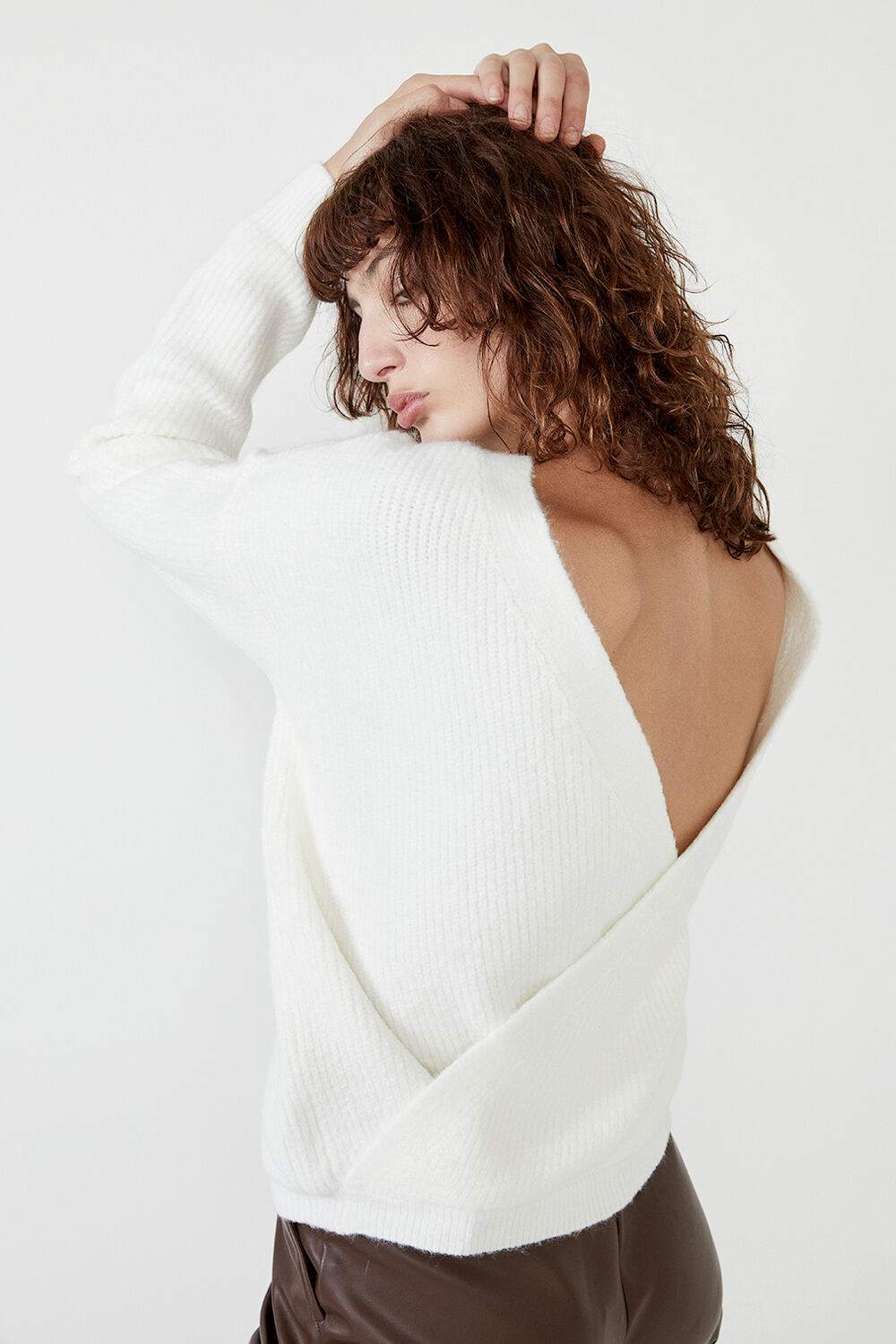 THE CROSS BACK KNIT in colour CLOUD DANCER