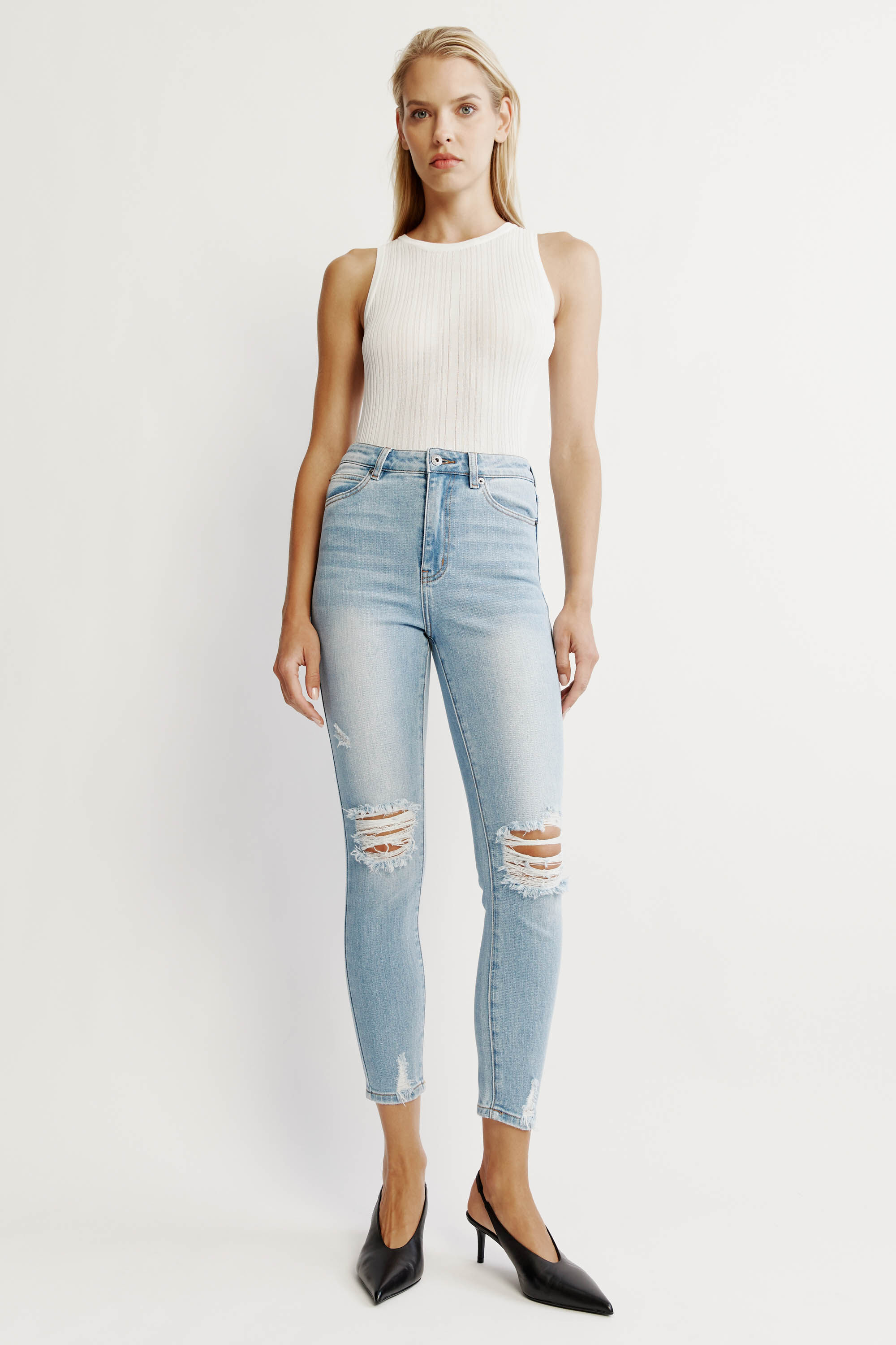 Khloe Hi Crop Jean in Mid Blue | Bardot