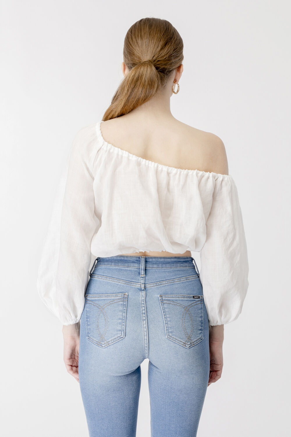 GIANNA ONE SHOULDER TOP in colour CLOUD DANCER