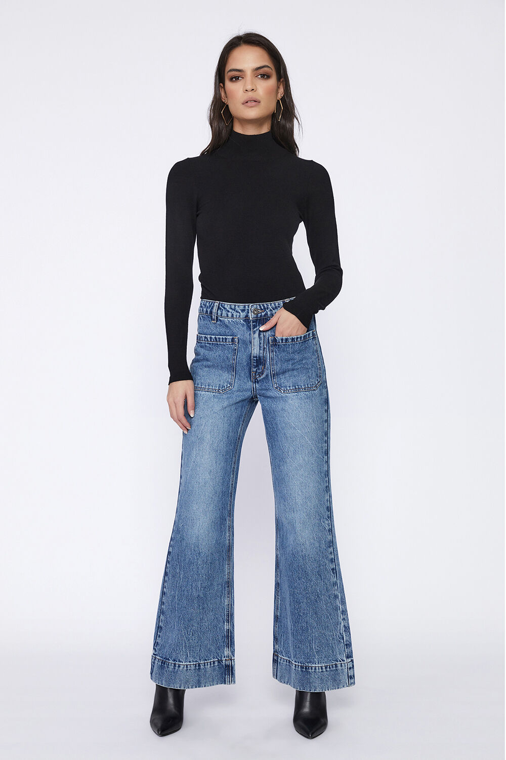 SELINA TURTLE NECK KNIT in colour CAVIAR