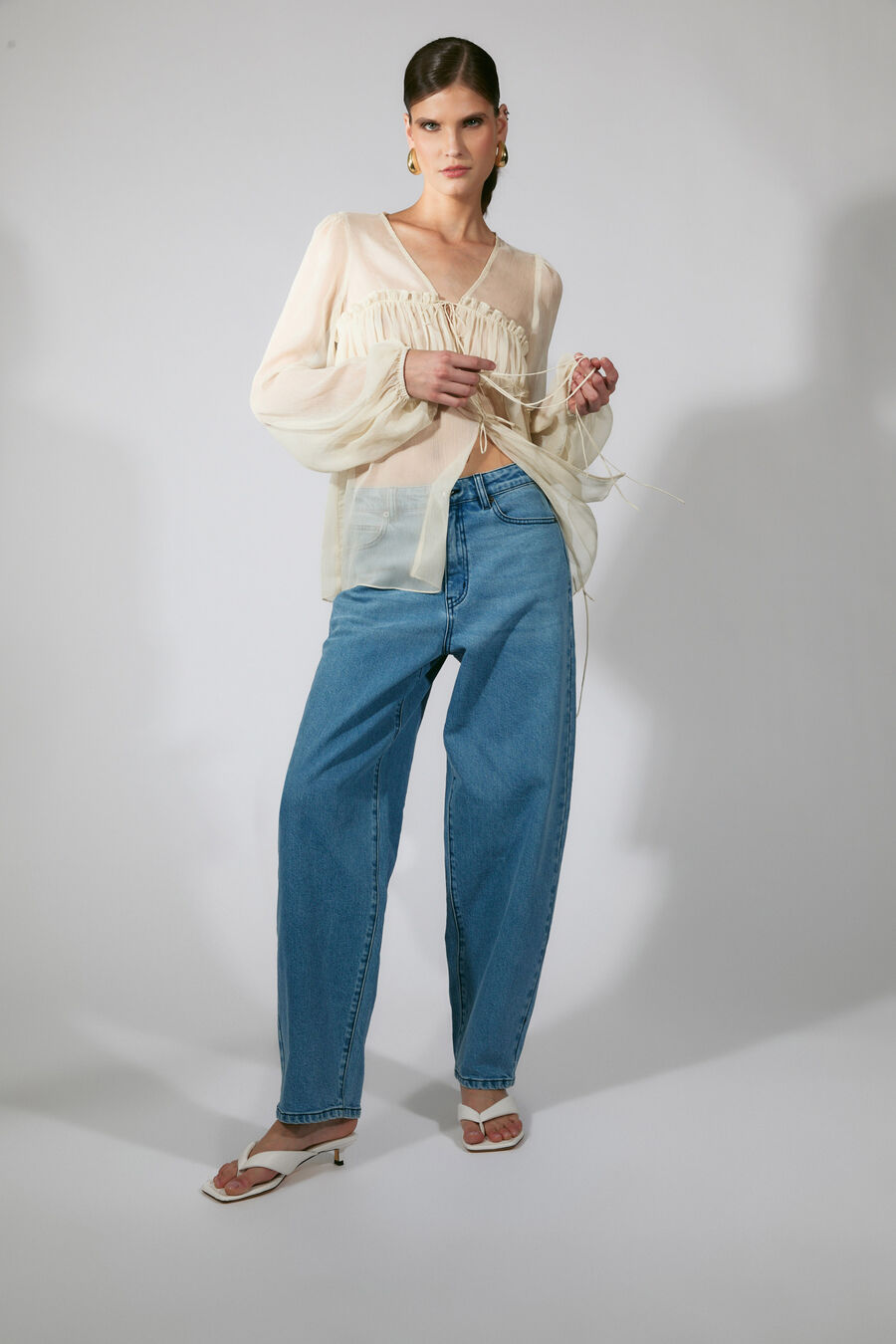 Delphina Barrel Leg Jean