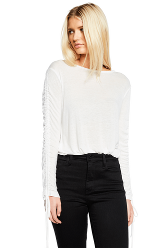 BRIANNA TEE in colour BRIGHT WHITE