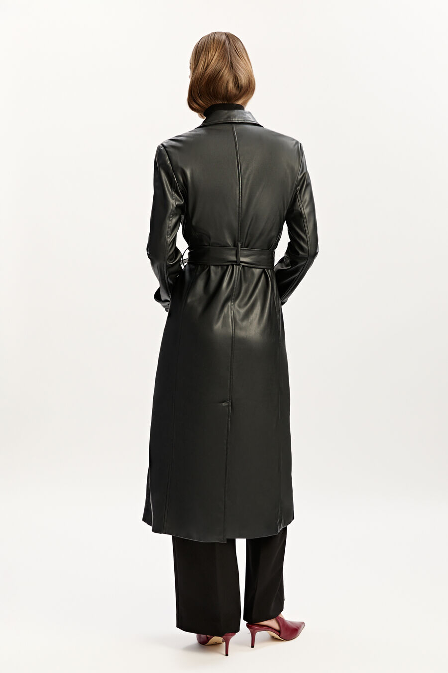 VEGAN LEATHER TRENCH COAT in colour BLACK