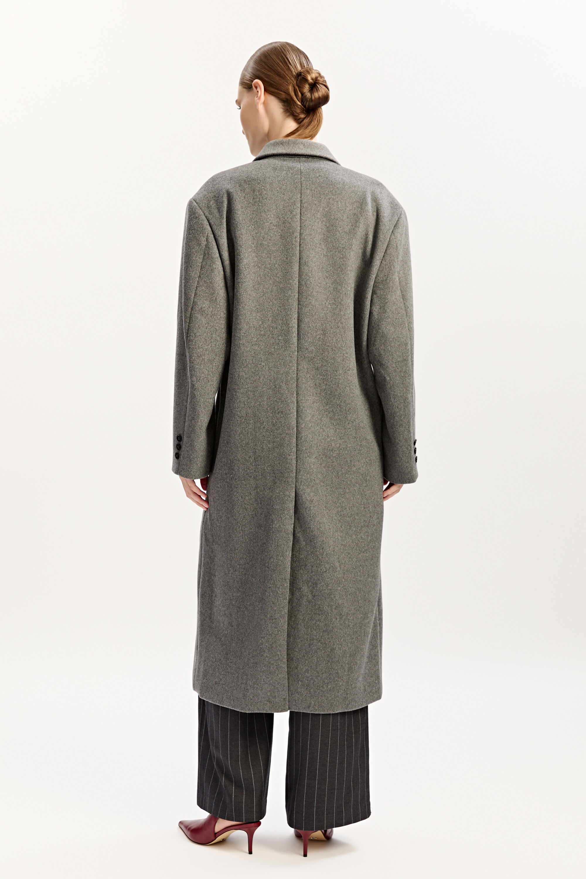 お歳暮 人気 Classic Bardot | Grey In Coat Oversized ジャケット・アウター