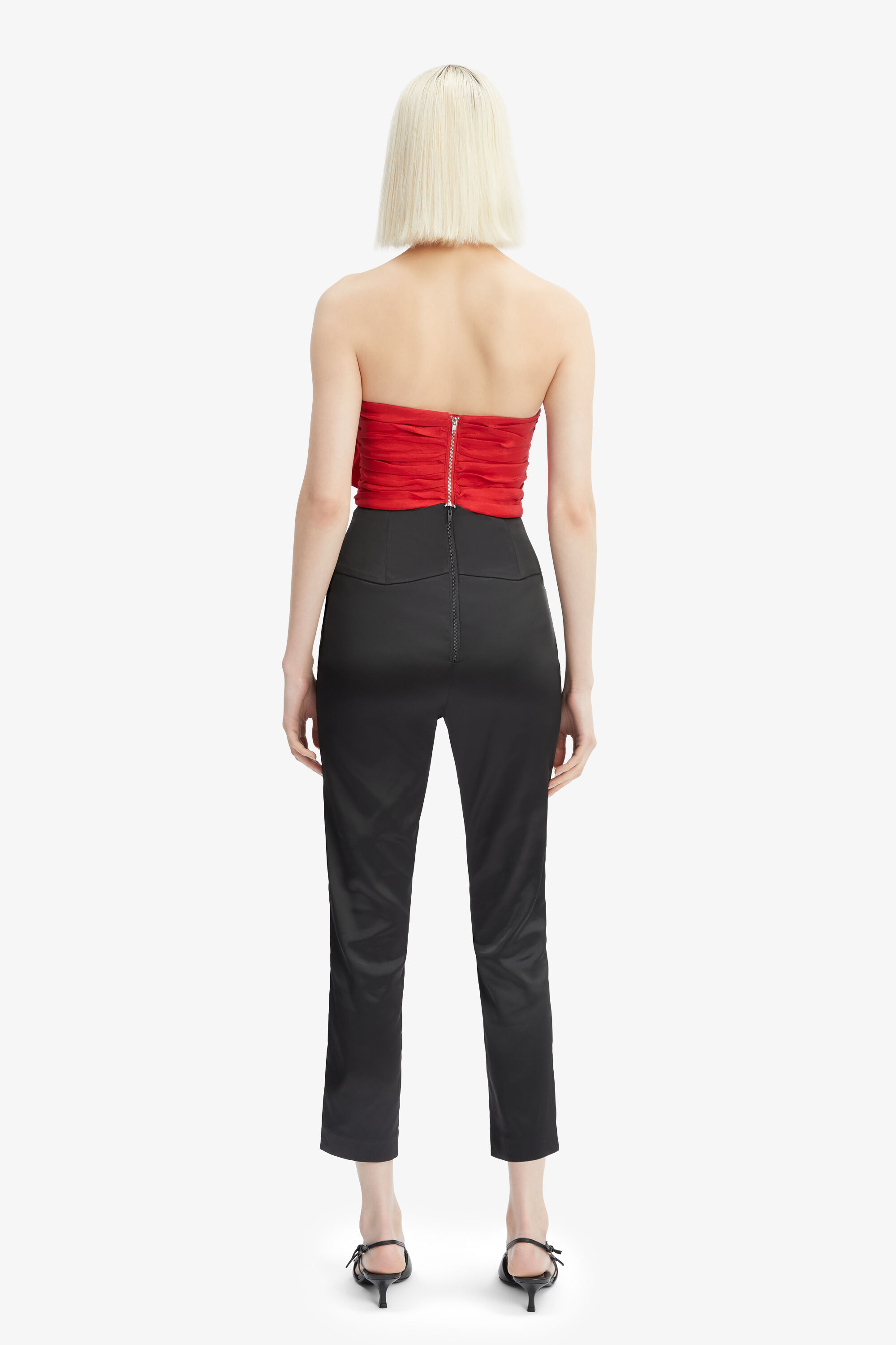 【最終価格】her praha / Flowing ribbon bustier 最終価格】her praha / Flowing ribbon bustier