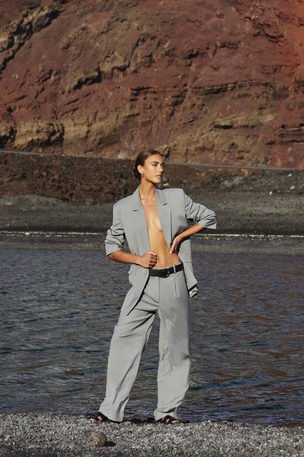 SACHA PANT in colour EBONY