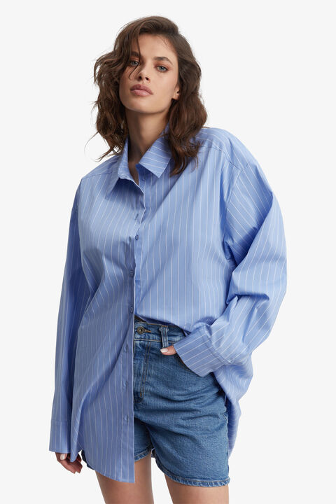 STRIPED OVERSIZED SHIRT in colour CLOUD DANCER
