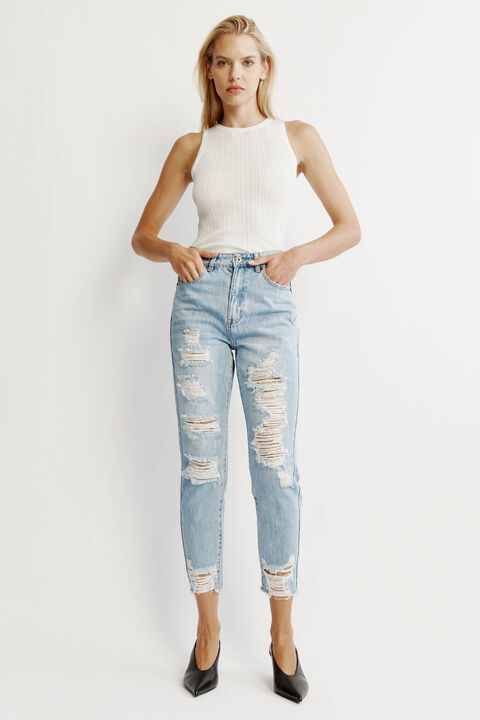 THE MUM JEAN in colour DUSTY BLUE