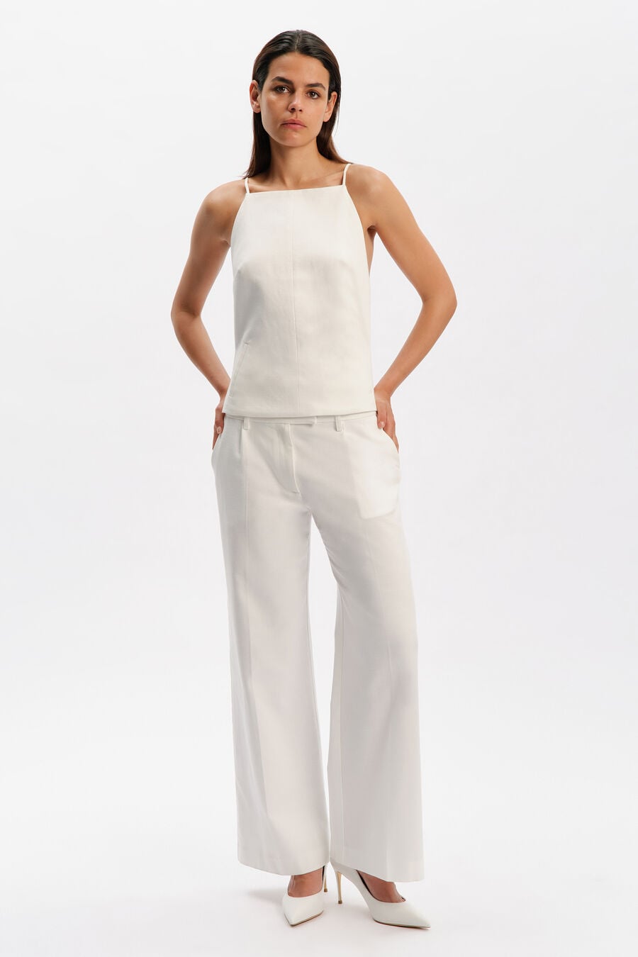 Arelia High Neck Top
