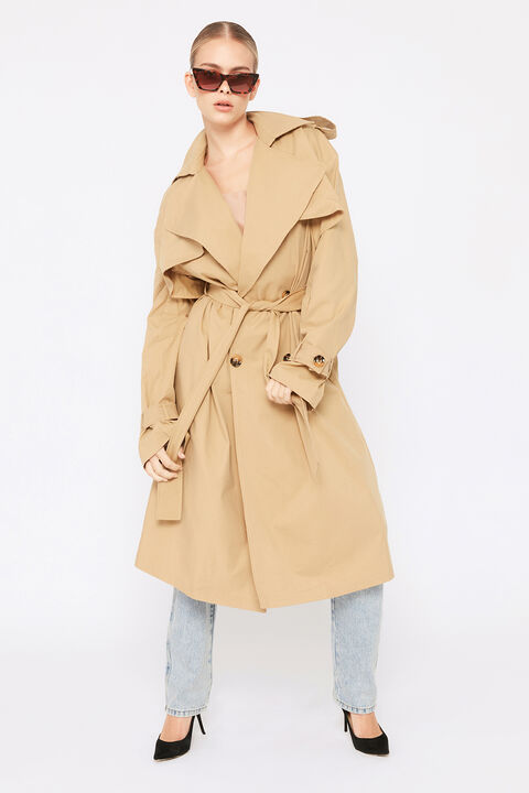 THE OVERSIZED TRENCH in colour TAN