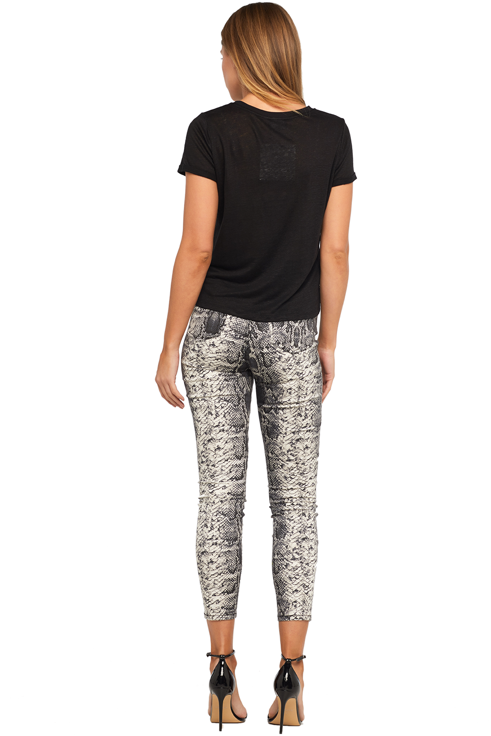 BRIANA TEE in colour JET BLACK