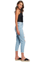 THE MUM JEAN in colour DUSTY BLUE