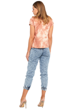 SOFT TIE DYE TEE in colour DUSTY CORAL