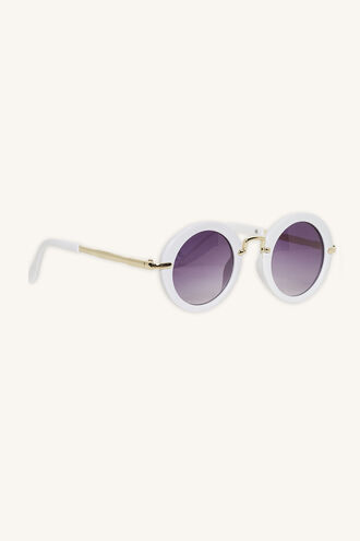 ISABELLA ROUND SUNGLASSES in colour WHITE ALYSSUM