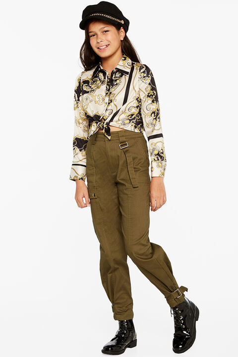 riley green carhartt pants