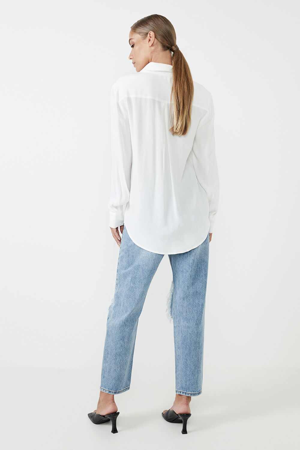 SATIN COLLAR SHIRT in colour CLOUD DANCER