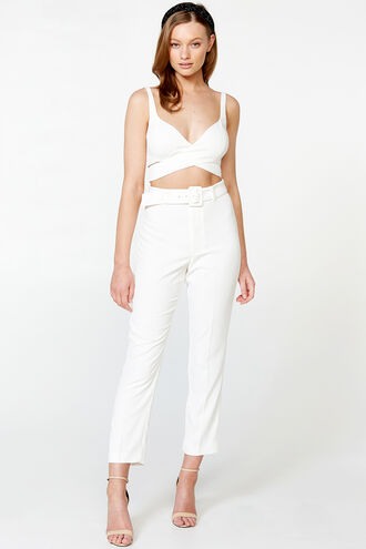 CAMILLA BRALET in colour CLOUD DANCER