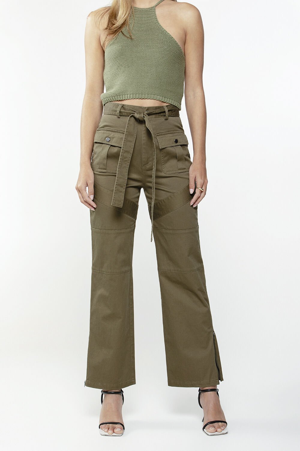 UTILITY SEAM DETAIL PANT in colour IVY GREEN