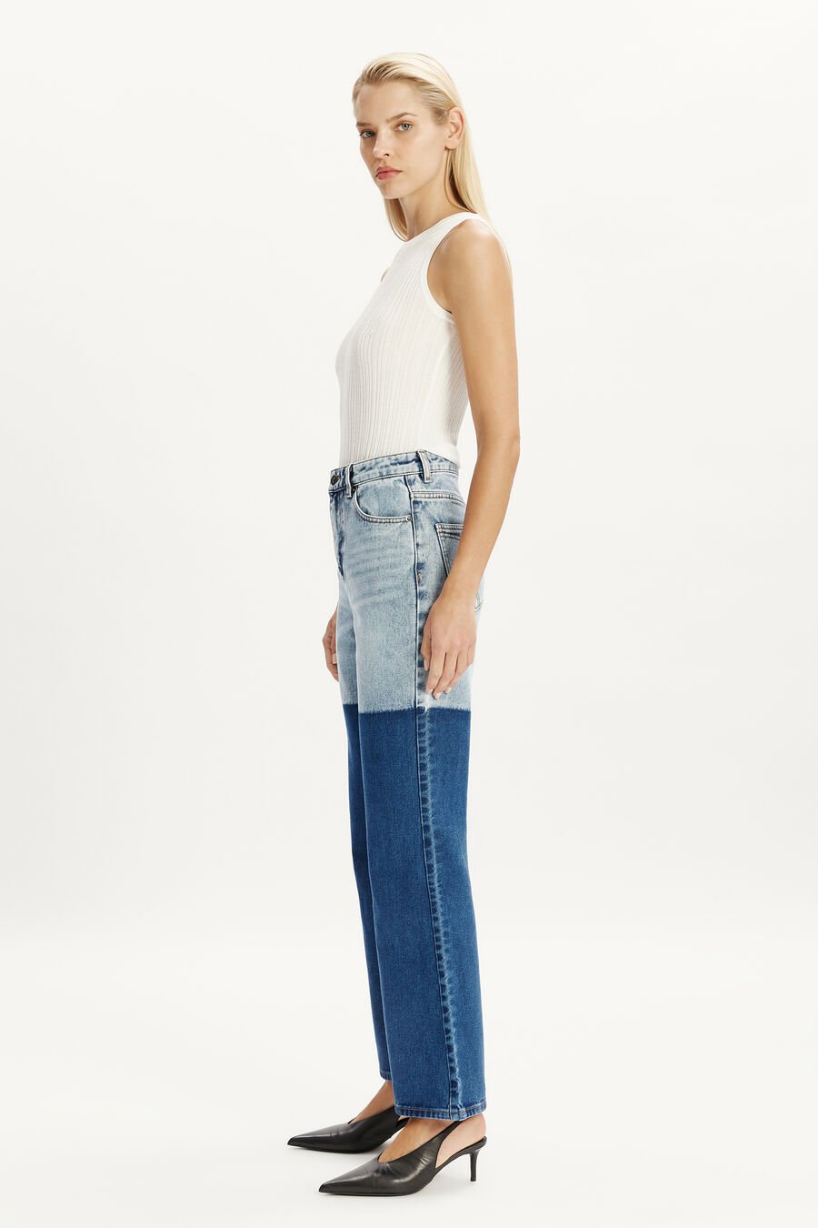 Pia Two Toned Flared Jeans