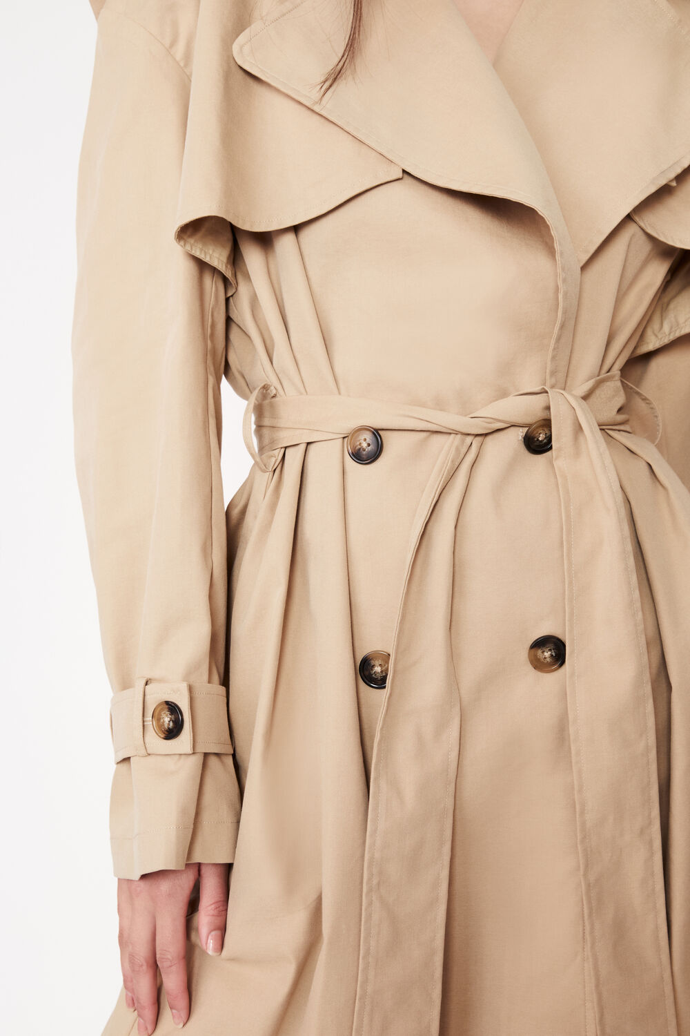THE OVERSIZED TRENCH in colour TAN
